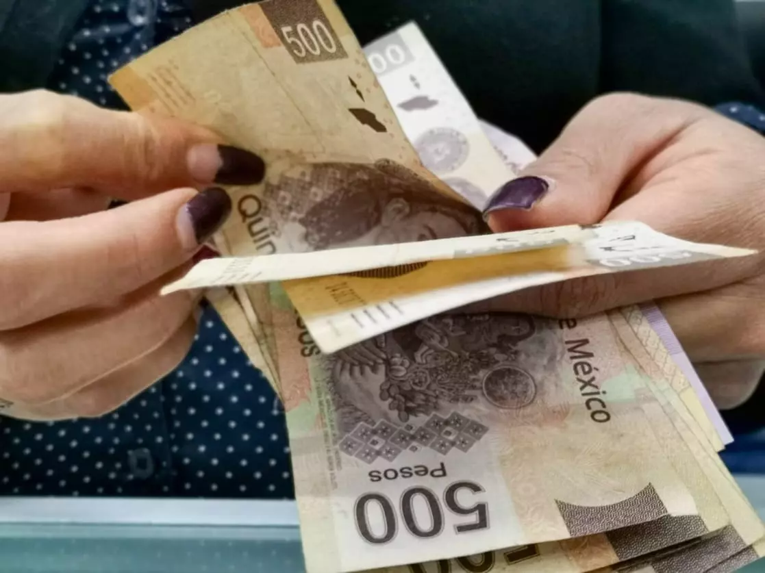 Leve alza de 0.2% en la economía, signo de estabilidad, opina analista