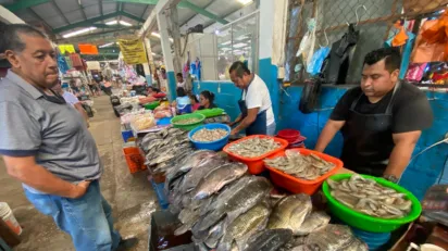 Mariscos más baratos, pero con poca demanda en Agua Dulce, ventas caen 50 %