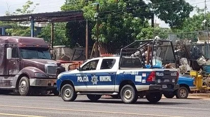 Asaltan chatarrera en Jáltipan de Morelos; implementan operativo de seguridad